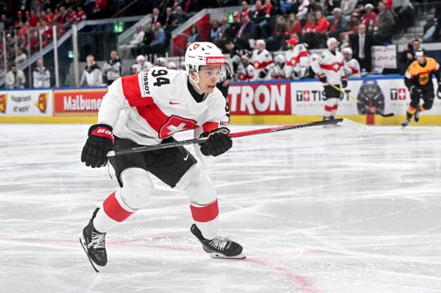 ZURICH, SWITZERLAND MAY 18 Attilio Biasca of Switzerland in action during the 2026 IIHF Ice Hockey World Championship Switzerland game between Germany and Switzerland at Swiss Life Arena on May 18, 2026 in Zurich, Zurich Zurich Swiss Life Arena Zurich Switzerland Copyright: xJustPictures.ch AndreaxBrancax jp-en-EuSpIm-JP7_ANB_Ger_Sui_18052026_2106