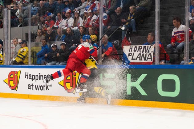 FRIBOURG, FRIBOURG - MAY 18: Filip Hronek of Czechia delivers a check along the boards during the 2026 IIHF World Championship, WM, Weltmeisterschaft Preliminary Round Group B match between Sweden and Czechia at BCF Arena on May 18, 2026 in Fribourg, Fribourg, Switzerland. Copyright: xLivioxBaeriswylx xSPPx Sportspressphoto_SPR149684