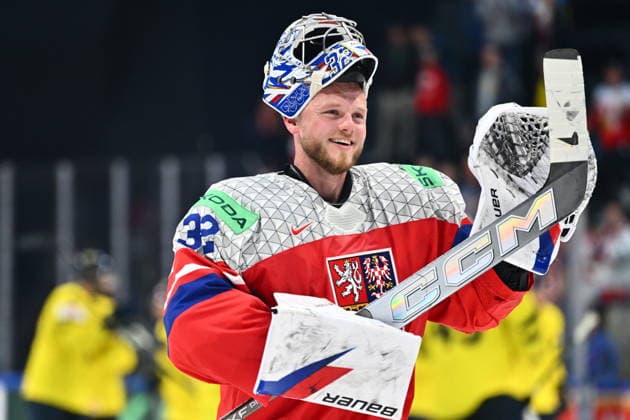 Goalkeeper Josef Korenar of Czech Republic celebrates after winning the IIHF World Championship, WM, Weltmeisterschaft Group B match Sweden vs Czech Republic on May 18, 2026, Fribourg, Switzerland. (CTKxPhoto RadekxPetrasek) CTKPhotoP2026051808779  CTKPhotoP2026051808779