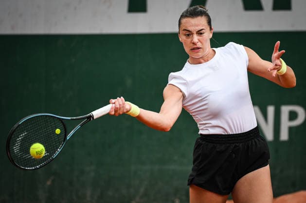 May 18, 2026, Paris, France, France: Lina GJORCHESKA of North Macedonia during the first qualifying day of the Roland-Garros 2026, French Open 2026, Grand Slam tennis tournament at Roland-Garros Stadium on May 18, 2026 in Paris, France. Roland Garros 2026 - Qualifying Day 1  - ZUMAm308 20260518_zsp_m308_101 Copyright: xMatthieuxMirvillex