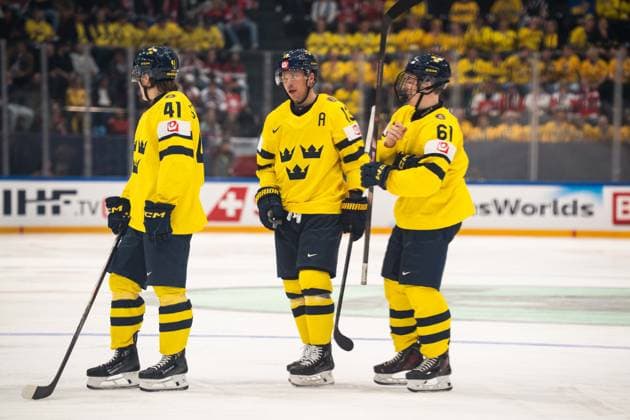 FRIBOURG, FRIBOURG - MAY 18: Ivar Stenberg, Lucas Raymond and Viggo Björck of Sweden during the 2026 IIHF World Championship, WM, Weltmeisterschaft Preliminary Round Group B match between Sweden and Czechia at BCF Arena on May 18, 2026 in Fribourg, Fribourg, Switzerland. Copyright: xLivioxBaeriswylx xSPPx Sportspressphoto_SPR149733