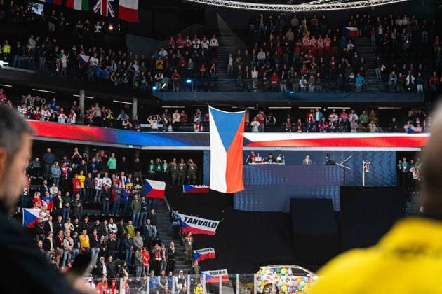 FRIBOURG, FRIBOURG - MAY 18: The Czechia flag is raised while the national anthem is played following the 2026 IIHF World Championship, WM, Weltmeisterschaft Preliminary Round Group B match between Sweden and Czechia at BCF Arena on May 18, 2026 in Fribourg, Fribourg, Switzerland. Copyright: xLivioxBaeriswylx xSPPx Sportspressphoto_SPR149764