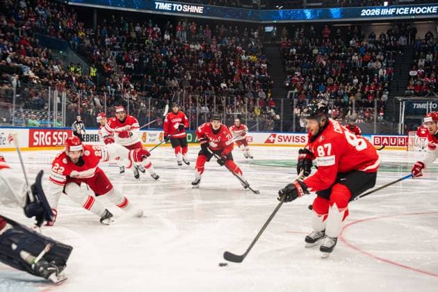 FRIBOURG, FRIBOURG - MAY 18: Sidney Crosby of Canada celebrates after recording an assist on a goal during the 2026 IIHF World Championship, WM, Weltmeisterschaft Preliminary Round Group B match between Canada and Denmark at BCF Arena on May 18, 2026 in Fribourg, Fribourg, Switzerland. Copyright: xLivioxBaeriswylx xSPPx Sportspressphoto_SPR149865