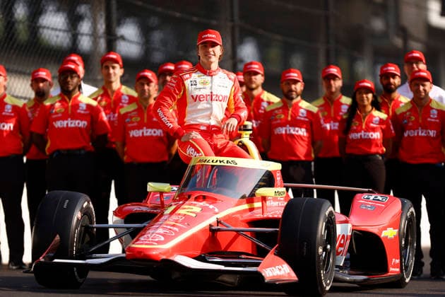 INDIANAPOLIS, IN - MAY 18: David Maluka ( 12)Team Penske Chevrolet with his crew during the NTT IndyCar, Indy Car, IRL, USA Series Indianapolis 500 front row photoshoot at Indianapolis Motor Speedway in Indianapolis, IN. (Photo by Jeffrey Brown Icon Sportswire) AUTO: MAY 18 NTT IndyCar Series Indianapolis 500 Practice EDITORIAL USE ONLY Icon05126004