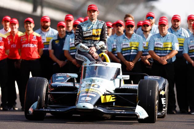 INDIANAPOLIS, IN - MAY 18: Alexander Rossi (20) of ECR Racing Chevrolet with his crew during the NTT IndyCar, Indy Car, IRL, USA Series Indianapolis 500 front row photoshoot at Indianapolis Motor Speedway in Indianapolis, IN. (Photo by Jeffrey Brown Icon Sportswire) AUTO: MAY 18 NTT IndyCar Series Indianapolis 500 Practice EDITORIAL USE ONLY Icon05126006