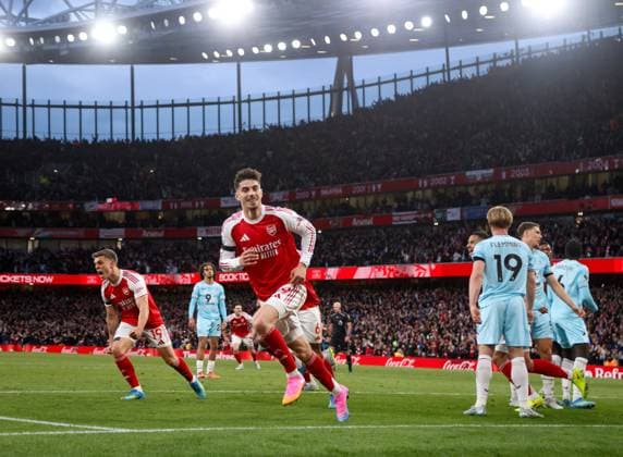 Kai Havertz of Arsenal celebrates scoring the only goal of the game Arsenal v Burnley, Football, Premier League, Emirates Stadium, Islington, London, UK - 18 05 2026 EDITORIAL USE ONLY No use with unauthorised audio, video, data, fixture lists, club league logos or live services. Online in-match use limited to 120 images, no video emulation. No use in betting, games or single club league player publications. Copyright: xMattxImpey Shutterstockx 16882378aa