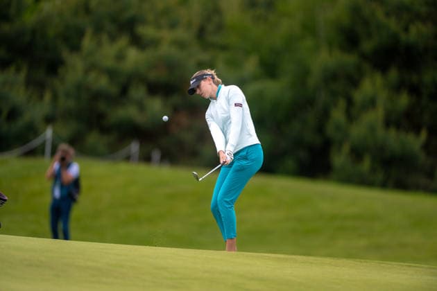 Amundi German Masters - Fourth Round Chiara Noja of Germany pitches onto the green of the 11th hole during the final round of the Amundi German Masters at Green Eagle Golf Courses in Hamburg, Germany, on May 17, 2026. Hamburg Germany  Copyright: xAndyxAstfalckx originalFilename:astfalck-amundige260518_npzrg.jpg