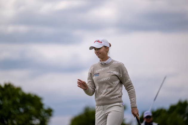 Amundi German Masters - Fourth Round Alexandra Forsterling of Germany acknowledges the crowd on the green of the 11th hole during the final round of the Amundi German Masters at Green Eagle Golf Courses in Hamburg, Germany, on May 17, 2026. Hamburg Germany  Copyright: xAndyxAstfalckx originalFilename:astfalck-amundige260518_npiRA.jpg