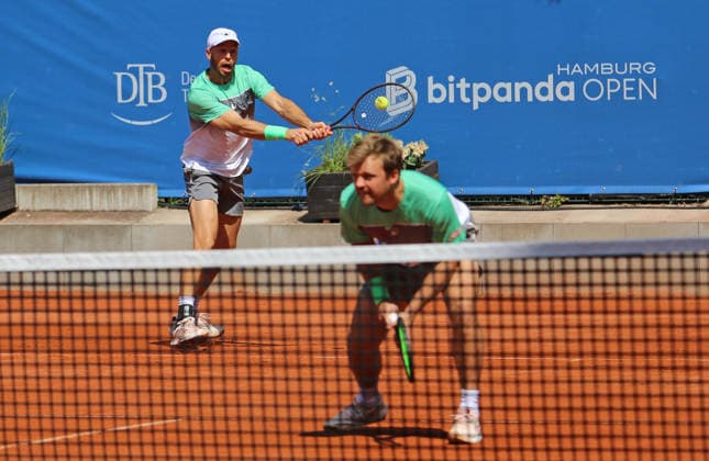 Bitpanda Hamburg Open at Hamburg Rothenbaum, ATP 500, doubles Tim Pütz h and Kevin Krawietz at the net