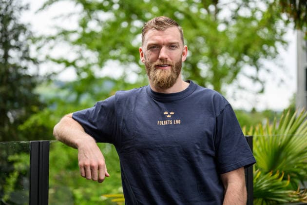 260519 Mattias Ekholm of Sweden poses for a portrait at a press event during the 2026 IIHF Ice Hockey World Championship on May 19, 2026 in Bern Photo Jesper Zerman BILDBYRAN kod JZ JZ0720 ishockey ice hockey ishockey vm 2026 vm 2026 iihf world championship pressträff event meeting sverige sweden day 5 bbeng  Copyright: JESPERxZERMAN BB260519JZ003