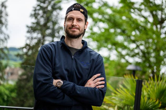 260519 Oliver Ekman Larsson of Sweden poses for a portrait at a press event during the 2026 IIHF Ice Hockey World Championship on May 19, 2026 in Bern Photo Jesper Zerman BILDBYRAN kod JZ JZ0720 ishockey ice hockey ishockey vm 2026 vm 2026 iihf world championship pressträff event meeting sverige sweden day 5 bbeng  Copyright: JESPERxZERMAN BB260519JZ031