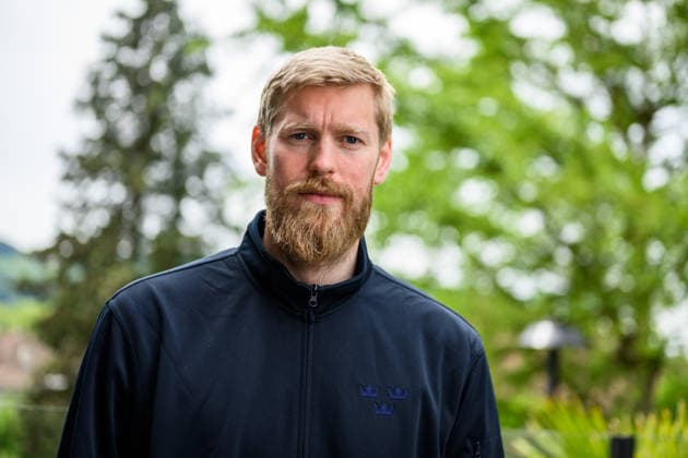 260519 goaltender Magnus Hellberg of Sweden poses for a portrait at a press event during the 2026 IIHF Ice Hockey World Championship on May 19, 2026 in Bern Photo Jesper Zerman BILDBYRAN kod JZ JZ0720 ishockey ice hockey ishockey vm 2026 vm 2026 iihf world championship pressträff event meeting sverige sweden day 5 bbeng  Copyright: JESPERxZERMAN BB260519JZ034