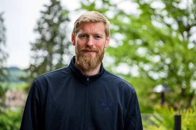 260519 goaltender Magnus Hellberg of Sweden poses for a portrait at a press event during the 2026 IIHF Ice Hockey World Championship on May 19, 2026 in Bern Photo Jesper Zerman BILDBYRAN kod JZ JZ0720 ishockey ice hockey ishockey vm 2026 vm 2026 iihf world championship pressträff event meeting sverige sweden day 5 bbeng  Copyright: JESPERxZERMAN BB260519JZ033