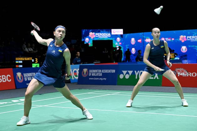 (260519) -- KUALA LUMPUR, May 19, 2026 -- Polina Buhrova Yevheniia Kantemyr (L) compete during the women s doubles round of 32 match between Chen Fanshutian Luo Xumin of China and Polina Buhrova Yevheniia Kantemyr of Ukraine at 2026 Malaysia Masters badminton tournament in Kuala Lumpur, Malaysia, May 19, 2026. (Photo by Xinhua) (SP)MALAYSIA-KUALA LUMPUR-BADMINTON-MALAYSIA MASTERS-WOMEN S DOUBLES ChongxVoonxChung 