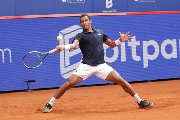 2026 05 19, xFSx, Bitpanda Open Hamburg ATP500, round of 16, mens tennis tournament in Hamburg , Am Rothembaum in Hamburg , Felix Auger Aliassime CAN plays a forehand Copyright: HMBxMedia FernandoxSoares