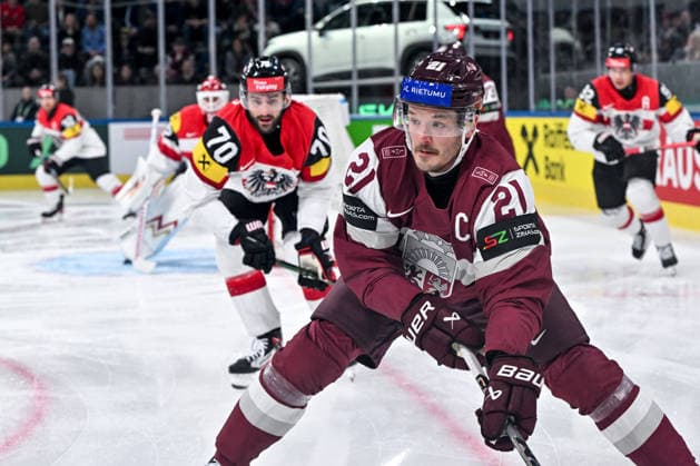 ZURICH, SWITZERLAND MAY 19 Rudolfs Balcers of Latvia in action during the 2026 IIHF Ice Hockey World Championship Switzerland game between Latvia and Austria at Swiss Life Arena on May 19, 2026 in Zurich, Zurich Zurich Swiss Life Arena Zurich Switzerland Copyright: xJustPictures.ch AndreaxBrancax jp-en-EuSpIm-JP7_ANB_Lat_Aut_19052026_3016