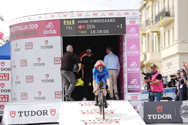 Denmark™s Jonas Vingegaard Hansen of Team Visma Lease A Bike during Stage 10 of the Giro d™Italia from Viareggio to Massa, Italy, Tuesday May 19, 2026.  Copyright: xMassimoxPaolone LaPressex