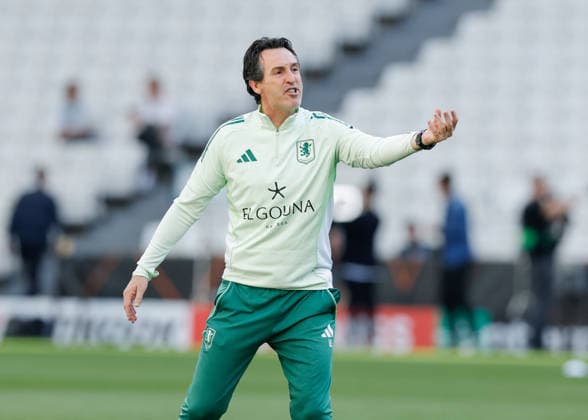 Beskitas, Istanbul 19th May 2026. Unai Emery head coach of Aston Villa during their pre final training session at Besiktas Park, Istanbul. Picture date: 19th May 2026. Picture credit should read: Cody Froggatt Sportimage EDITORIAL USE ONLY. No use with unauthorised audio, video, data, fixture lists, club league logos or live services. Online in-match use limited to 120 images, no video emulation. No use in betting, games or single club league player publications. SPI_005_CF_ASTON_VILLA_TRAINING SPI-4812-0005