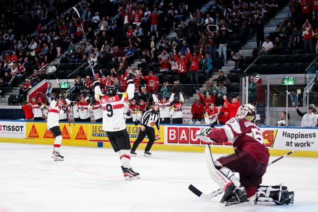 Ice hockey, Eishockey - IIHF WC 2026 ZURICH,SWITZERLAND,19.MAY.26 - ICE HOCKEY - IIHF Ice Hockey World Championship, WM, Weltmeisterschaft 2026, group stage, Austria vs Latvia. Image shows the rejoicing of Austria.  GEPAxpictures xMaticxKlansek