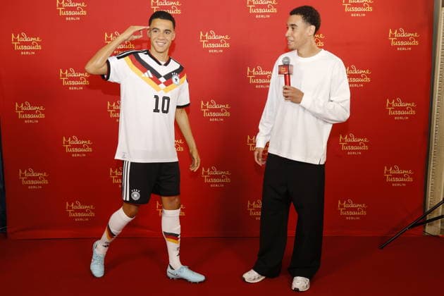 Jamal Musiala,Wax Museum Jamal Musiala at the presentation of his wax figure at the Hotel Bayerischer Hof Munich, 19 05 2026 Munich Bayerischer Hof Bavaria D Copyright: xAgenturxMatthiasxWehnertx xR.Zichyx