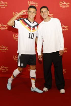Jamal Musiala,Wax Museum Jamal Musiala at the presentation of his wax figure at the Hotel Bayerischer Hof Munich, 19 05 2026 Munich Bayerischer Hof Bavaria D Copyright: xAgenturxMatthiasxWehnertx xR.Zichyx