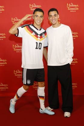 Jamal Musiala,Wax Museum Jamal Musiala at the presentation of his wax figure at the Hotel Bayerischer Hof Munich, 19 05 2026 Munich Bayerischer Hof Bavaria D Copyright: xAgenturxMatthiasxWehnertx xR.Zichyx