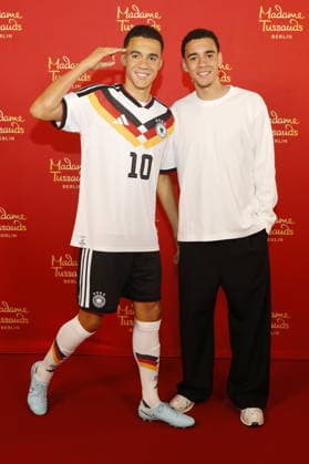 Jamal Musiala,Wax Museum Jamal Musiala at the presentation of his wax figure at the Hotel Bayerischer Hof Munich, 19 05 2026 Munich Bayerischer Hof Bavaria D Copyright: xAgenturxMatthiasxWehnertx xR.Zichyx