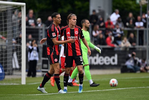 19 05 2026, xjhx, Fußball Testspiel, RW Frankfurt Eintracht Frankfurt v l Younes Ebnoutalib Eintracht Frankfurt , Love Arrhov Eintracht Frankfurt celebrate the goal, Der Torjubel zum 1 0 DFL DFB REGULATIONS PROHIBIT ANY USE OF PHOTOGRAPHS as IMAGE SEQUENCES and or QUASI VIDEO Frankfurt am Main