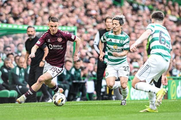 Celtic v Heart of Midlothian William Hill Premiership Daizen Maeda and Kieran Tierney of Celtic and Islam Chesnokov of Heart of Midlothian during the William Hill Premiership match at Celtic Park, Glasgow 16 05 2026 UK Newspapers OUT Copyright: xJamiexJohnstonx FIL-23440-0622
