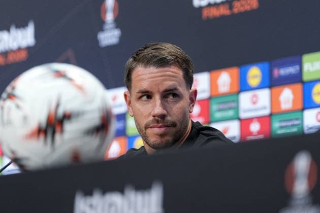 Christian Günter Christian Guenter SC Freiburg, 30 at the PK, Press conference , Turkey, Football, UEFA Europa League, Final, 2025 2026, SC Freiburg vs Aston Villa, 19 05 2026, TüpraÅü Stadium, BeÅüiktaÅü Park, Istanbul Istanbul TüpraÅü Stadium, BeÅüiktaÅü Par Istanbul Turkey Copyright: xArnexAmbergx