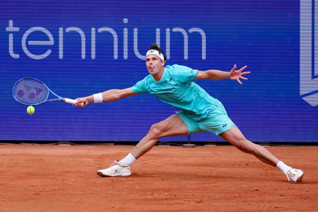 Daniel Altmaier Germany controls the ball, Bitpanda Hamburg Open, Bitpanda Hamburg Open, Rothenbaum, May 19, 2026 in Hamburg, Germany Photo by Marco Steinbrenner DeFodi Images Daniel Altmaier Germany controls the ball, Bitpanda Hamburg Open, Bitpanda Hamburg Open, Rothenbaum, May 19, 2026 in Hamburg, Germany Photo by Marco Steinbrenner DeFodi Images