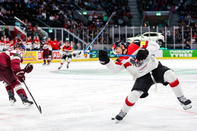Ice hockey, Eishockey - IIHF WC 2026 ZURICH,SWITZERLAND,19.MAY.26 - ICE HOCKEY - IIHF Ice Hockey World Championship, WM, Weltmeisterschaft 2026, group stage, Austria vs Latvia. Image shows Lucas Thaler (AUT).  GEPAxpictures xMaticxKlansek