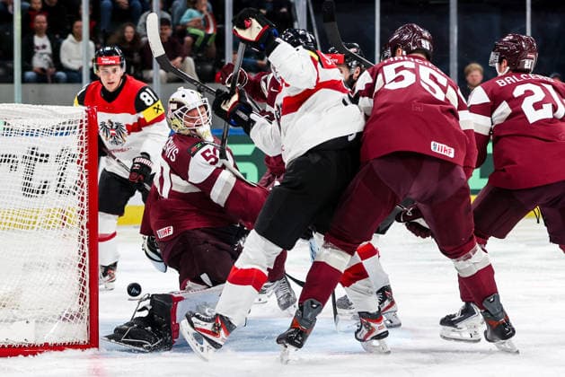 Ice hockey, Eishockey - IIHF WC 2026 ZURICH,SWITZERLAND,19.MAY.26 - ICE HOCKEY - IIHF Ice Hockey World Championship, WM, Weltmeisterschaft 2026, group stage, Austria vs Latvia. Image shows Kristers Gudlevskis (LAT).  GEPAxpictures xMaticxKlansek