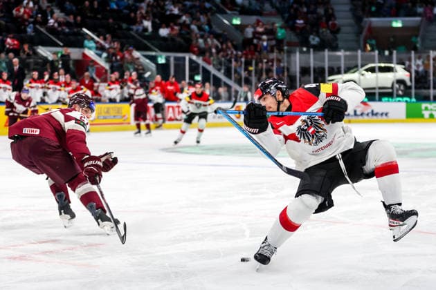 Ice hockey, Eishockey - IIHF WC 2026 ZURICH,SWITZERLAND,19.MAY.26 - ICE HOCKEY - IIHF Ice Hockey World Championship, WM, Weltmeisterschaft 2026, group stage, Austria vs Latvia. Image shows Lucas Thaler (AUT).  GEPAxpictures xMaticxKlansek