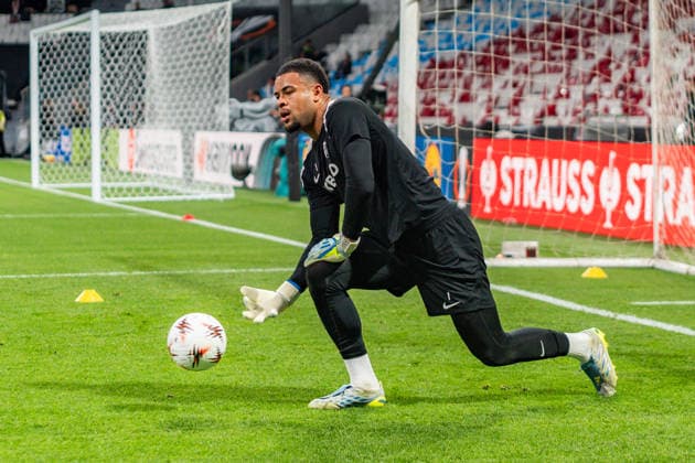 19 05 2026, SC Freiburg vs Aston Villa, UEFA Europa League, Final Matchday 1 Besiktas Square, Besiktas Park, Stadium, Fan festival, Fan Fest, Fans Freiburg Aston Villa, Trophy, Uefa Cup League Trophy, Istanbul 2026 Final Final Training Final Training SC Freiburg in Vodafone Park, Noah Atubolu Copyright: xBahhoxKarax