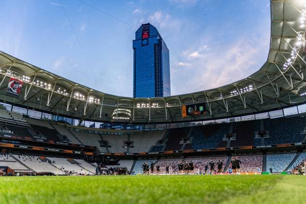 19 05 2026, SC Freiburg vs Aston Villa, UEFA Europa League, Final Matchday 1 Besiktas Square, Besiktas Park, Stadium, Fan festival, Fan Fest, Fans Freiburg Aston Villa, Trophy, Uefa Cup League Trophy, Istanbul 2026 Final Final Final Training Final Training SC Freiburg in Vodafone Park Copyright: xBahhoxKarax