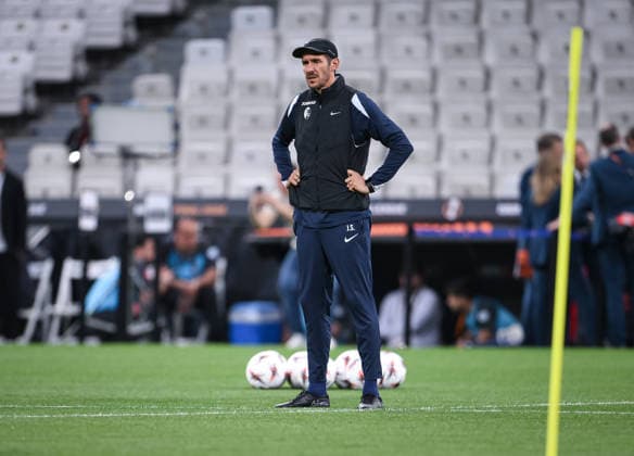 FOOTBALL EUROPA LEAGUE SEASON 2025 2026 Final in Istanbul 19 05 2026 SC Freiburg Aston Villa training SC Freiburg at Besiktas Park Stadium, coach Julian Schuster watches the training session
