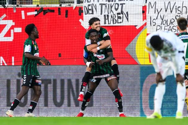 SOCCER - BL, Ried vs WAC RIED,AUSTRIA,19.MAY.26 - SOCCER - ADMIRAL Bundesliga, Europacup play off, SV Ried vs Wolfsberger AC. Image shows the rejoicing of Ried with Kingstone Mutandwa (Ried).  GEPAxpictures xChristianxMoser