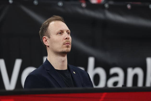 Jacques Schneider Vet Concept Gladiators Trier, Head Coach , GER, FC Bayern Basketball vs Vet Concept Gladiators Trier, Basketball, easycredit Basketball Bundesliga, Playoffs, Quarterfinals, Season 2025 2026, 19 05 2026, GER, FC Bayern Basketball vs Vet Concept Gladiators Trier, Basketball, easycredit Basketball Bundesliga, Playoffs, Quarterfinals, Season 2025 2026, 19 05 2026 Muenchen Copyright: xEibner-Pressefoto JennixMaulx EP_JML