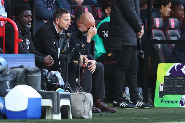 Bournemouth, England, 19th May 2026. Pep Guardiola, Manager of Manchester City holds his head in hands during the AFC Bournemouth vs Manchester City Premier League match at the Vitality Stadium, Bournemouth. Picture credit should read: Paul Terry Sportimage EDITORIAL USE ONLY. No use with unauthorised audio, video, data, fixture lists, club league logos or live services. Online in-match use limited to 120 images, no video emulation. No use in betting, games or single club league player publications. SPI_009_PT_Bournemouth_Man_City SPI-4809-0009