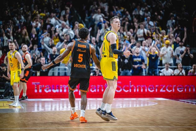 Basketball Berlin 19 05 2026 Season 2025 2026 EasyCredit BBL 1 Bundesliga Men, Men Playoffs Quarterfinals Game 2 Alba Berlin RASTA Vechta Justin Bean Alba Berlin, No 34 Jubel