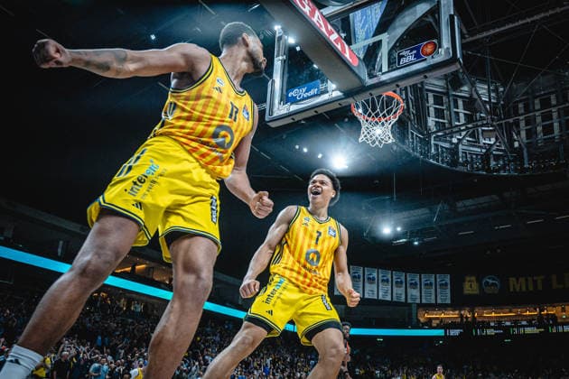 Basketball Berlin 19 05 2026 Season 2025 2026 EasyCredit BBL 1 Bundesliga Men, Men Playoffs Quarterfinals Game 2 Alba Berlin RASTA Vechta Norris Agbakoko Alba Berlin, No 17 Jack Kayil Alba Berlin, No 07 Jubel