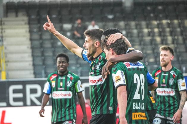 Football Austria, Admiral Bundesliga European Cup Playoff ECL 2025 2026, SV Oberbank Ried vs Wolfsberger AC WAC BWT x Oberösterreichische Arena Ried Kingstone Mutandwa SV Oberbank Ried with the goal to 2 0 cheers, goal celebration Copyright: xLukasxBierederx