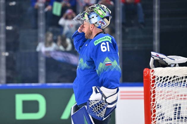 Goalkeeper Lukas Horak (SLO) during the 2026 IIHF World Championship, WM, Weltmeisterschaft Group B, match Slovenia vs Slovakia, Fribourg, Switzerland, on May 19, 2026. (CTKxPhoto RadekxPetrasek) CTKPhotoP2026051908837  CTKPhotoP2026051908837