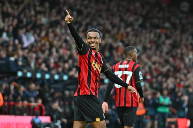 Bournemouth v Manchester City, Premier League Goal 1-0 - Eli Junior Kroupi (22) of AFC Bournemouth celebrates scoring the opening goal during the Premier League match between Bournemouth and Manchester City at the Vitality Stadium, Bournemouth, UK on 19 May 2026. Bournemouth Vitality Stadium Dorset UK Editorial use only DataCo restrictions apply See www.football-dataco.com , Copyright: xGrahamxHuntx PSI-24285-0055