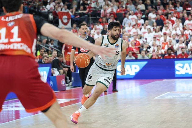 Behnam Yakhchali Dehkordi Vet Concept Gladiators Trier, 08 , GER, FC Bayern Basketball vs Vet Concept Gladiators Trier, Basketball, easycredit Basketball Bundesliga, Playoffs, Quarterfinals, Season 2025 2026, 19 05 2026, GER, FC Bayern Basketball vs Vet Concept Gladiators Trier, Basketball, easycredit Basketball Bundesliga, Playoffs, Quarterfinals, Season 2025 2026, 19 05 2026 Muenchen Copyright: xEibner-Pressefoto JennixMaulx EP_JML