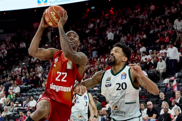 German Basketball Bundesliga BBL , FC Bayern Munich Basketball vs VET CONCEPT GLADIATORS Trier, Munich FC Bayern Basketball, Trier VET CONCEPT GLADIATORS, 2026 05 19 in Munich SAP Garden MIKE Isiaha FC Bayern Munich Basketball Power Forward PF Nr22 FCBB22 , KING Urald VET CONCEPT GLADIATORS TRIER Power Forward PF Nr20 TRI20 sportworld Munich SAP Garden Bayern Germany