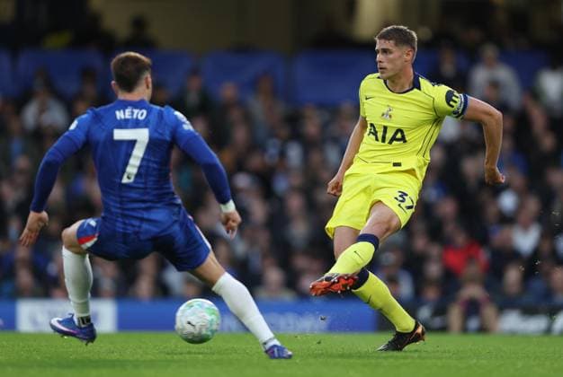 Premier League - Chelsea v Tottenham Hotspur LONDON, ENGLAND, MAY 19: Micky van de Ven of Tottenham Hotspur during the Premier League match between Chelsea v Tottenham Hotspur at Stamford Bridge Stadium, London, England, on May 19. (Photo by Daniel Weir) London Stamford Bridge Stadium England Copyright: xDanielxWeir SportsxPressxPhotox Sportspressphoto_SPR150238