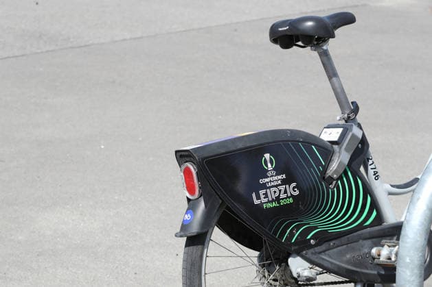 UEFA Conference League Final preparations in Leipzig, 19 05 26 Bicycle, Sustainability Leipzig prepares for the UEFA Conference League Final Branding, flags and logos around the stadium, 19 05 26 Copyright: xBEAUTIFULxSPORTS JanxKaeferx