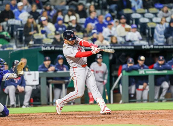 MAY 19, 2026: Boston Red Sox first baseman Willson Contreras (40) grounds out in the 8th inning against the Kansas City Royals at Kauffman Stadium in Kansas City, MO. CSM Kansas City United States - ZUMAc04_ 20260519_zma_c04_228 Copyright: xRomanxPunox